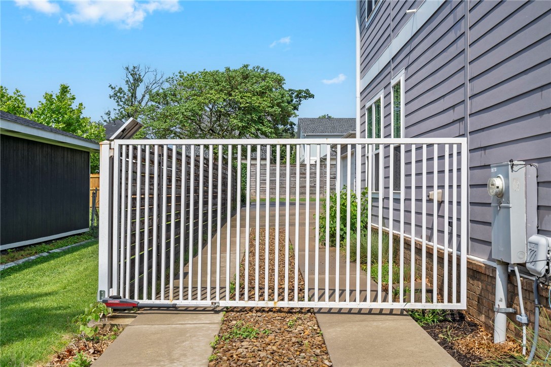 N/A - Residential Lease