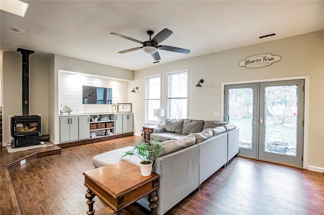 04-20-28-RURAL - Residential