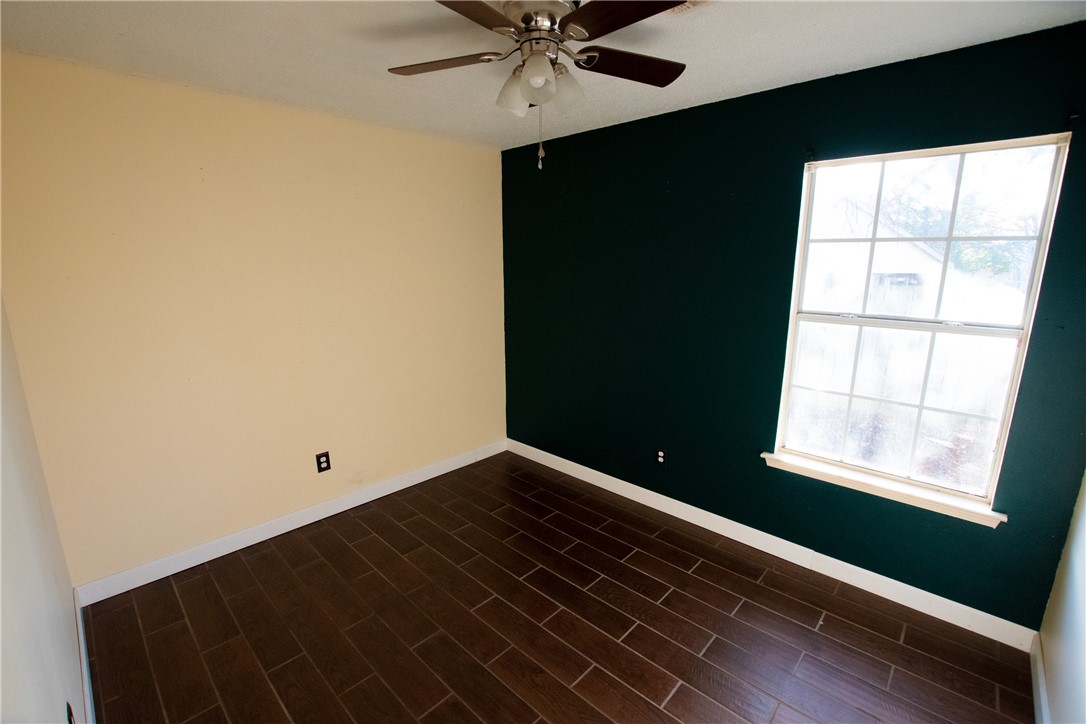 Hidden Lake Estates Spr - Residential