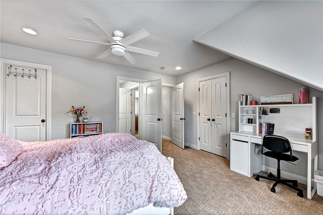 Shadow Valley - Residential