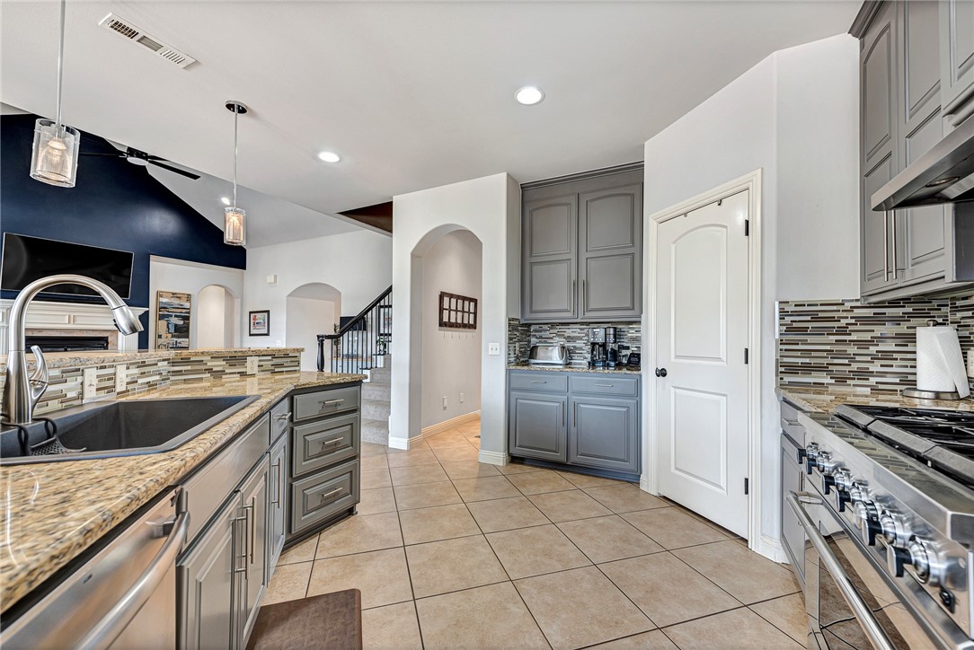 Shadow Valley - Residential