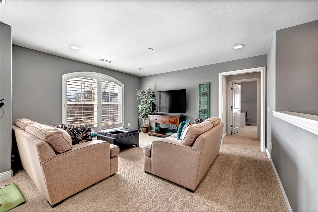 Shadow Valley - Residential