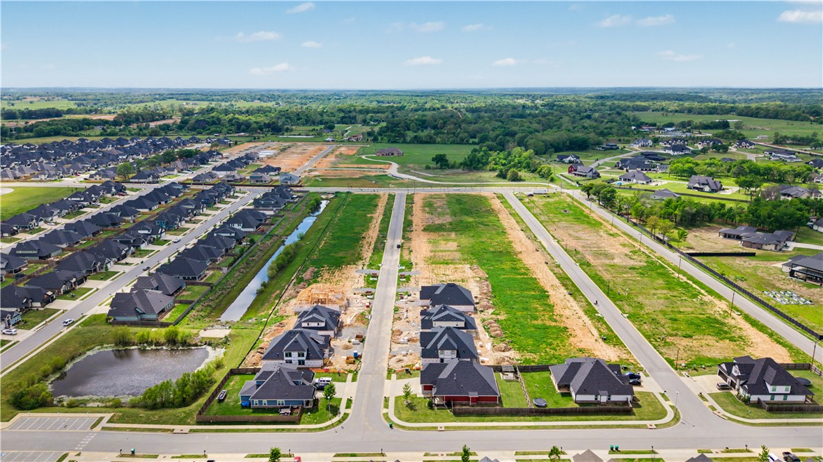 MAPLE ESTATES PH III-CENTERTON - Residential