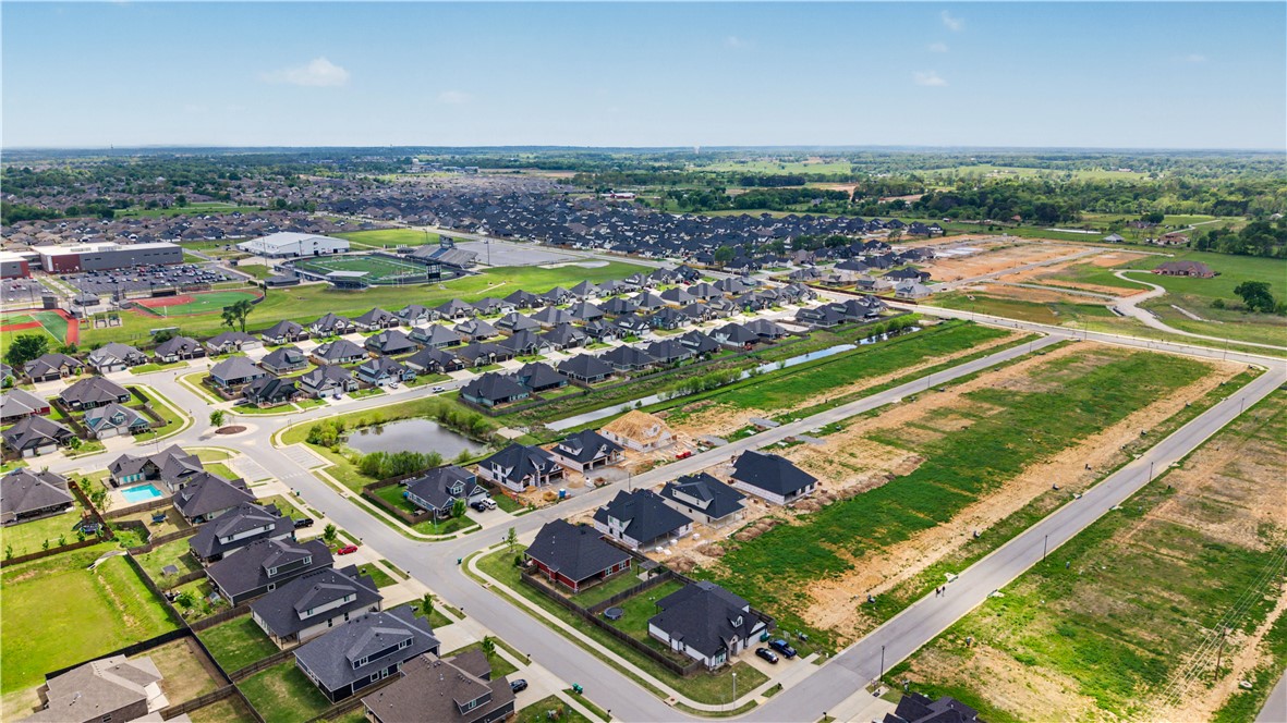 MAPLE ESTATES PH III-CENTERTON - Residential