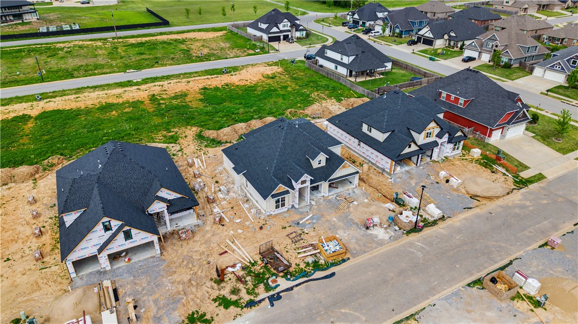 MAPLE ESTATES PH III-CENTERTON - Residential