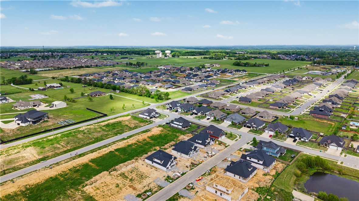MAPLE ESTATES PH III-CENTERTON - Residential