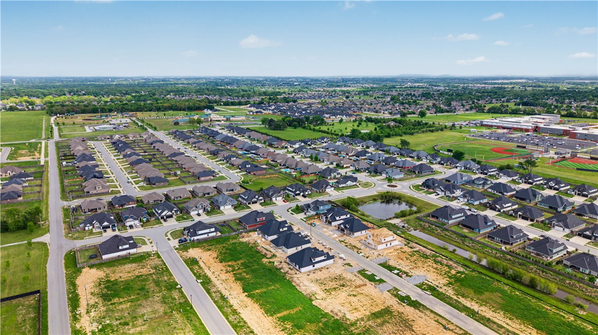MAPLE ESTATES PH III-CENTERTON - Residential