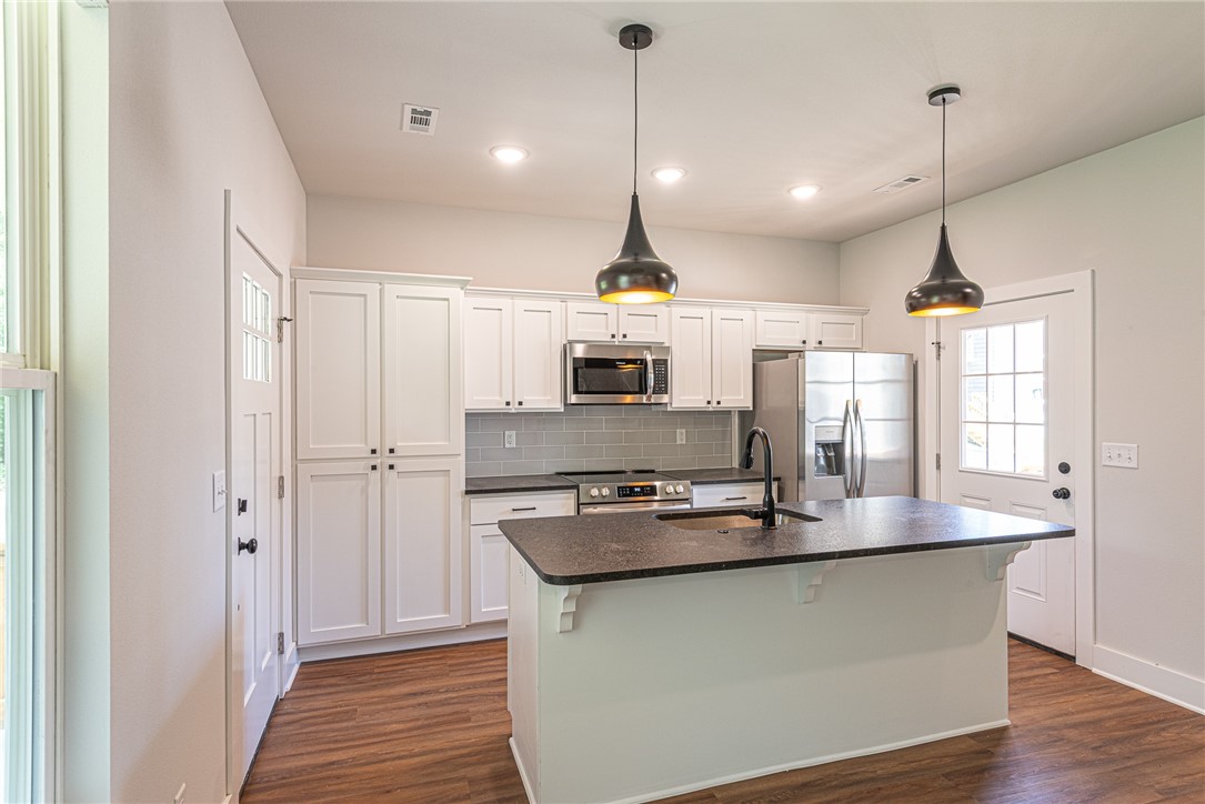 Southern Woods - Residential