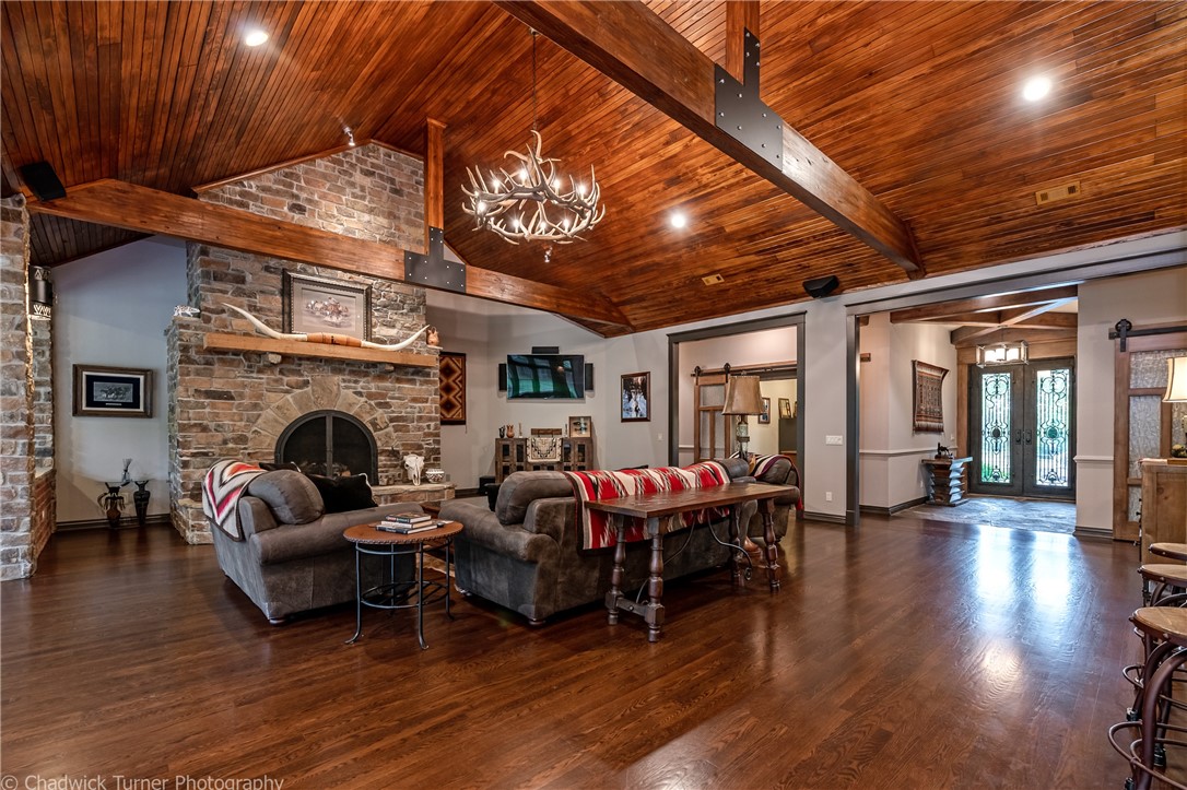 Tontitown Outlots - Residential