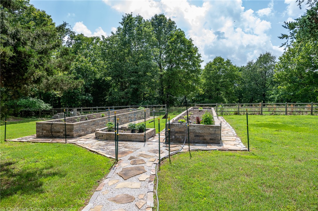 Tontitown Outlots - Residential