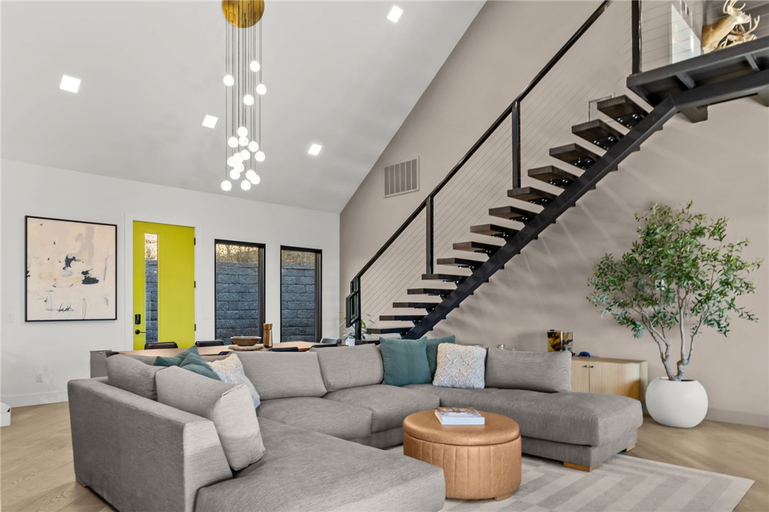 Mount Sequoyah - Residential