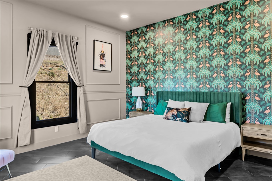 Mount Sequoyah - Residential