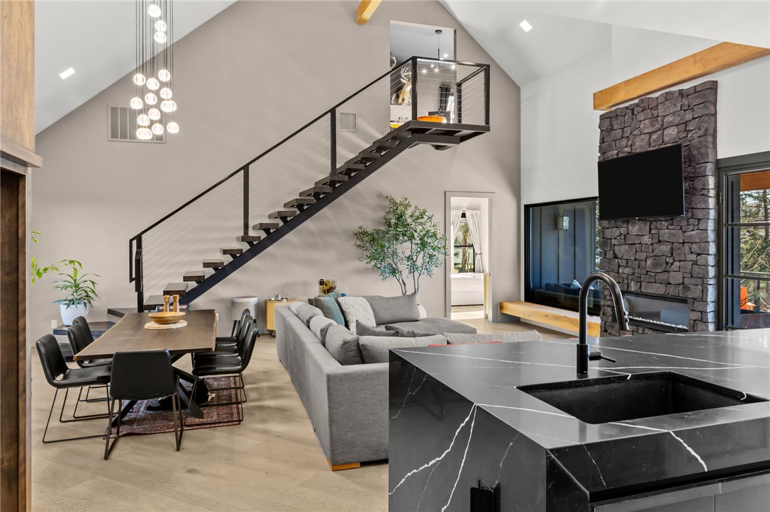 Mount Sequoyah - Residential