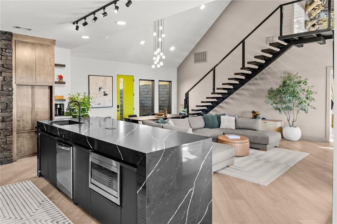 Mount Sequoyah - Residential