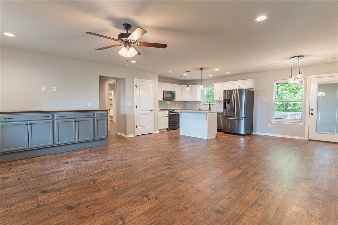 Belle Meade, Ph III - Residential