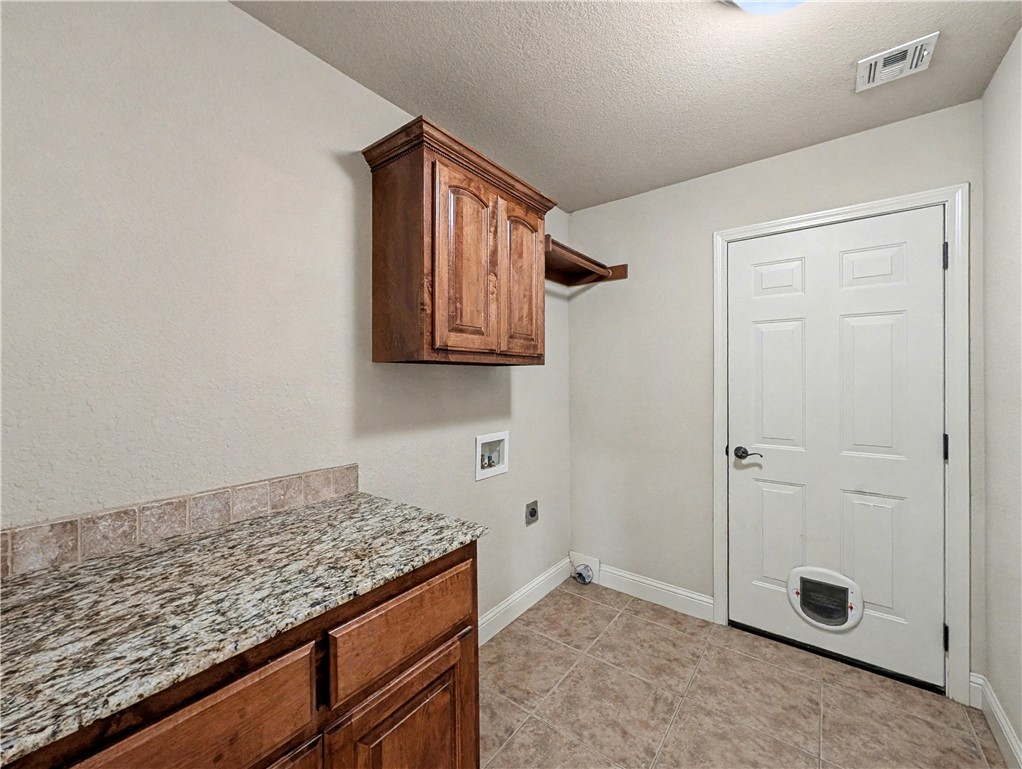 Laurynwood - Residential Lease