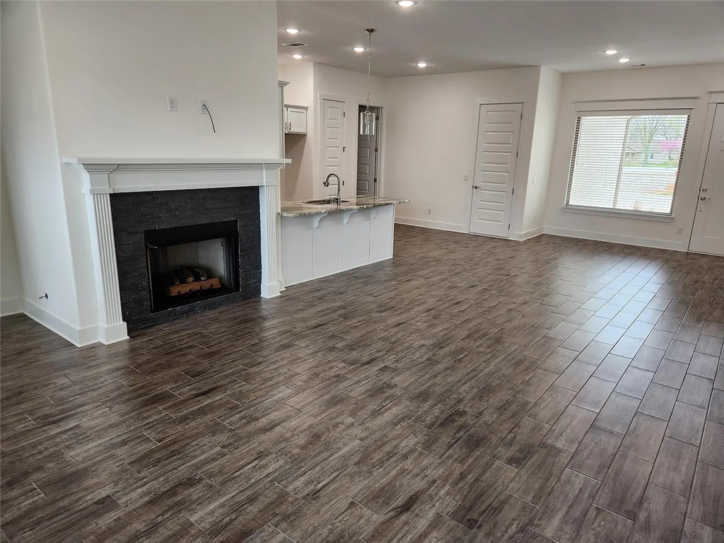 Hilldale Sub Centerton - Residential Lease