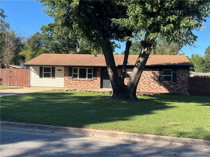 Must See! Beautifully remodeled 4-bedroom, 1.5-bath home on a spacious corner lot. Handicap accessible, including a zero-entry shower for ease and comfort.

This home features:

-New light fixtures, ceiling fans, trim, doors, quartz countertops, flooring, paint, and window blinds throughout.

-HVAC system and windows replaced in 2023 (per previous owner).

A perfect blend of modern updates and accessibility, ready for you to move right in!