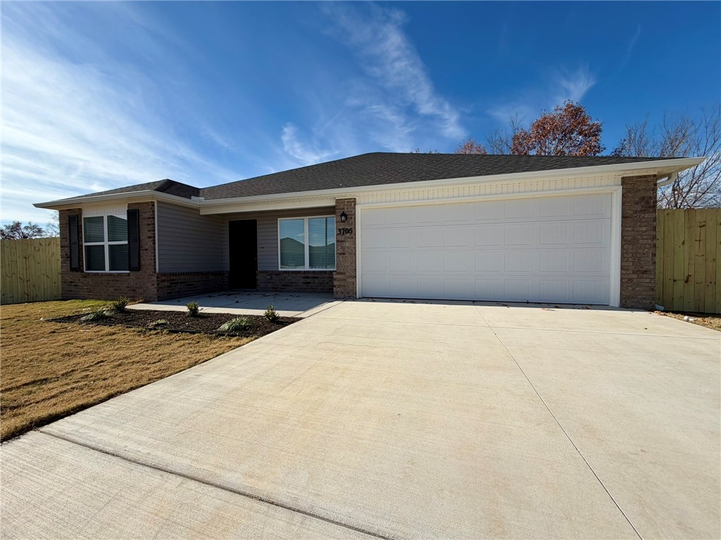 CASTLEWOOD SUB-RURBAN - Residential Lease