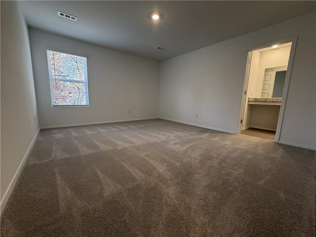 CASTLEWOOD SUB-RURBAN - Residential Lease