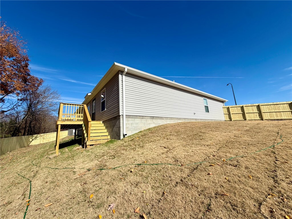 CASTLEWOOD SUB-RURBAN - Residential Lease