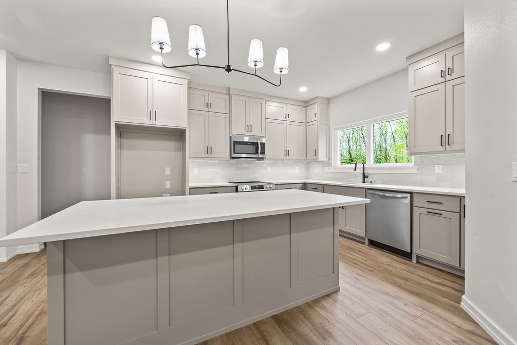 Granshire Sub Bvv - Residential