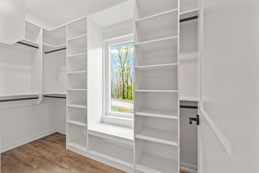 Granshire Sub Bvv - Residential