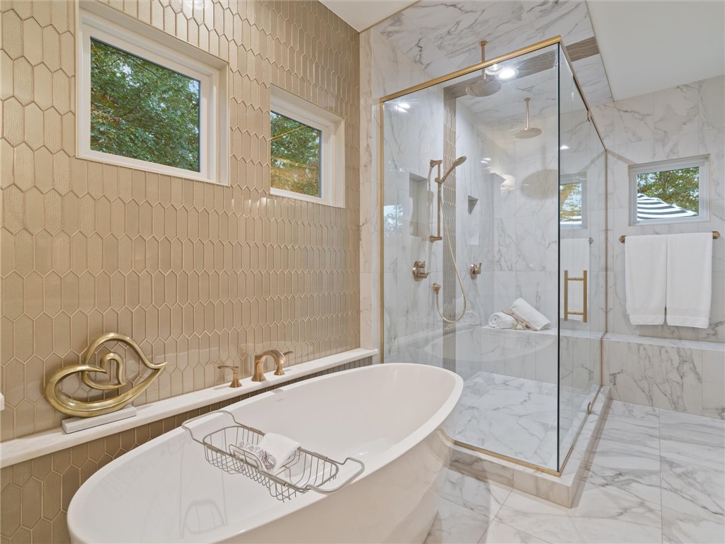 Estates Of Lakeway - Residential