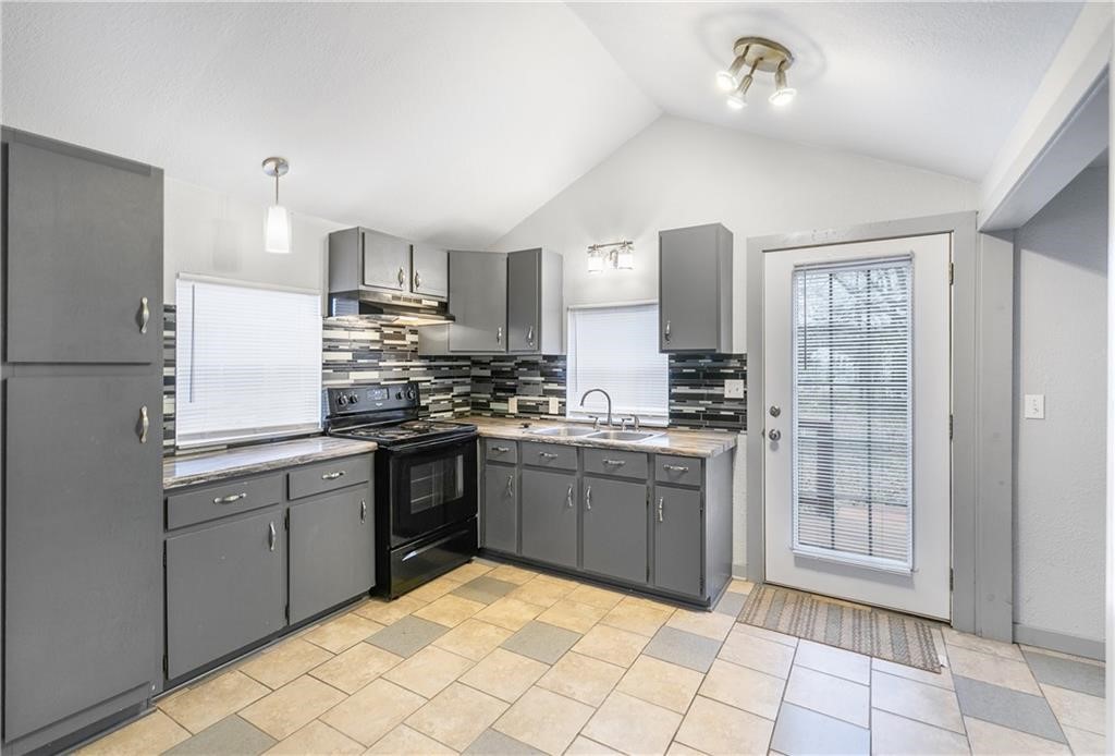 W A Burks Add Bentonville - Residential