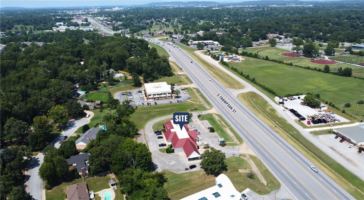 Springdale Outlots - Commercial Lease