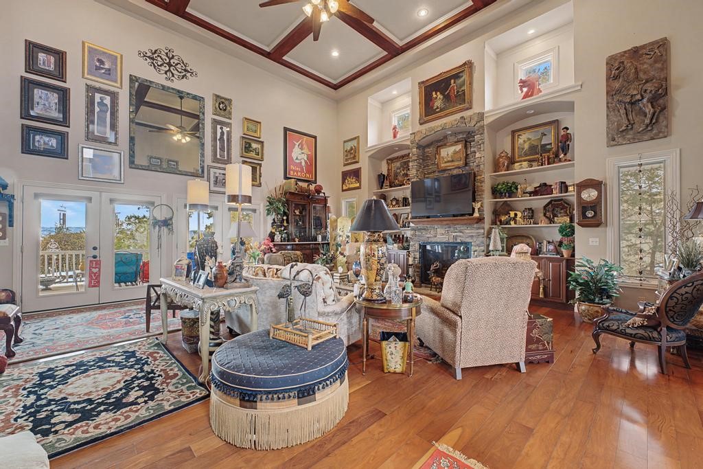 Unit 116 Holiday Island - Residential