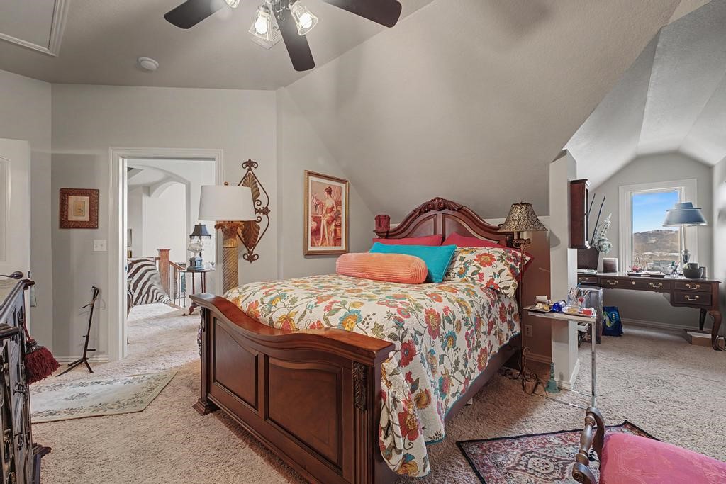 Unit 116 Holiday Island - Residential