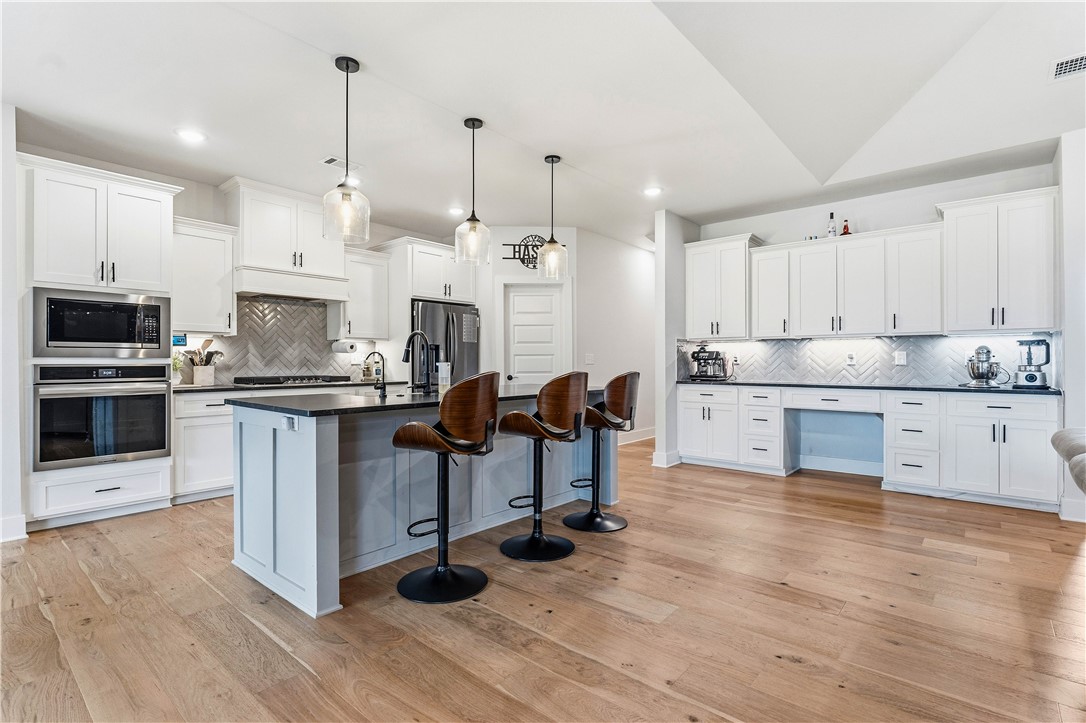 Diamond Estates Ph Iv Centerton - Residential