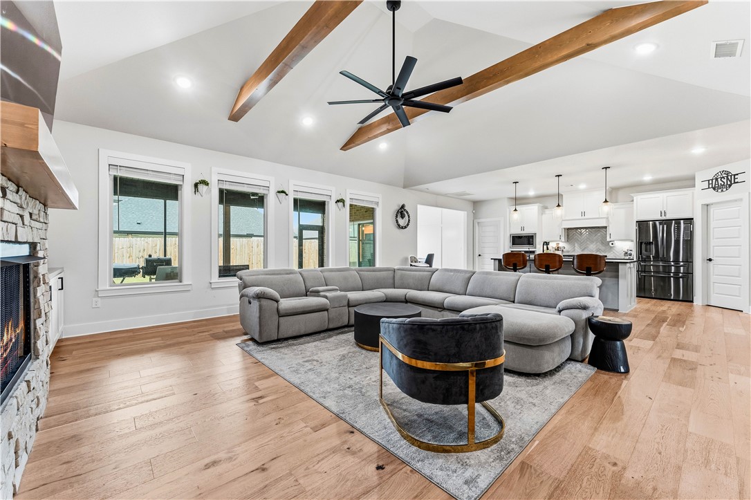 Diamond Estates Ph Iv Centerton - Residential