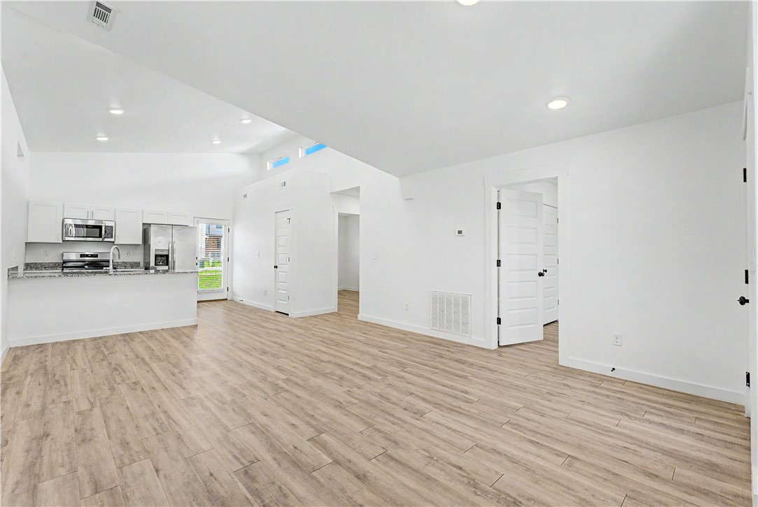 FEATHERSTON VILLAGE PH 2-CENTERTON - Residential