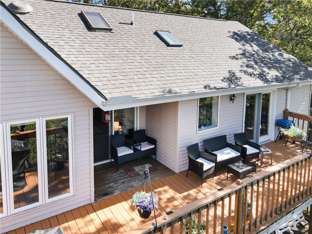 Unit 6 Holiday Island - Residential