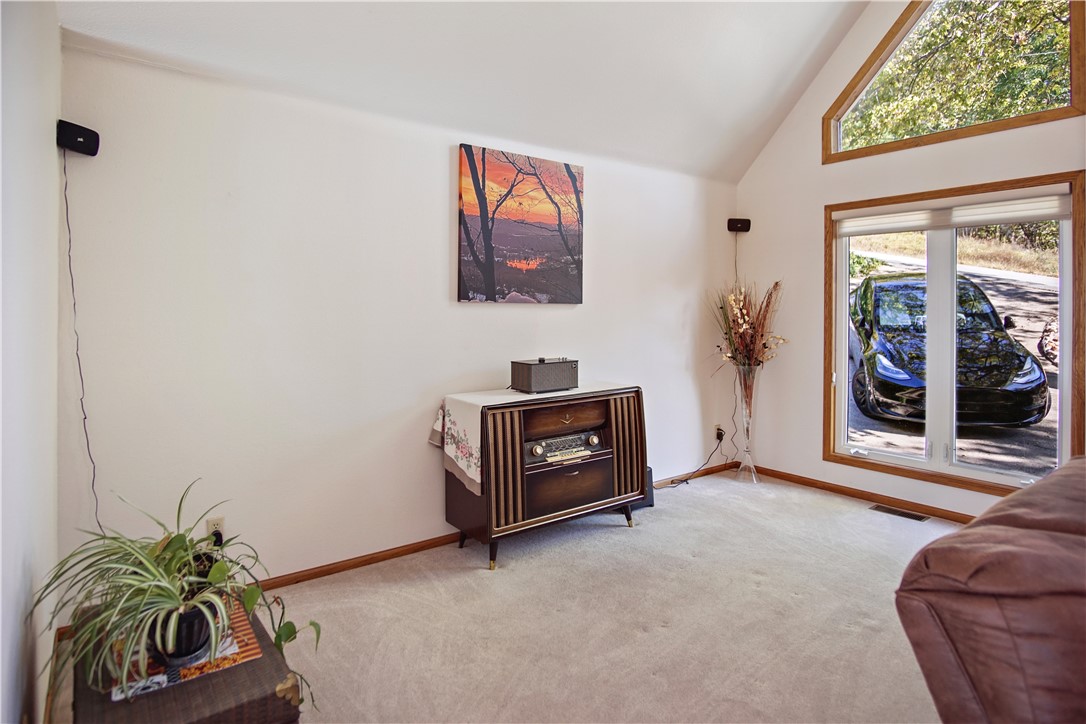 Unit 6 Holiday Island - Residential