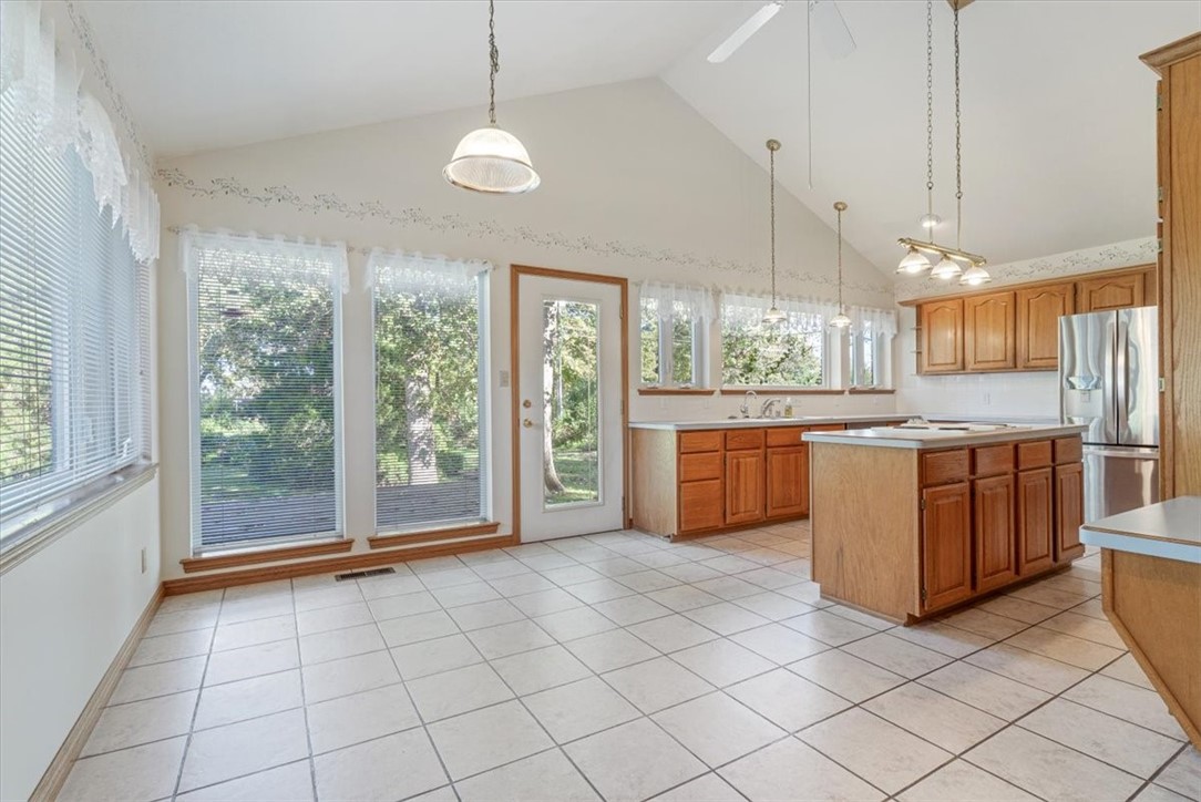 University View Sub Siloam Spgs - Residential