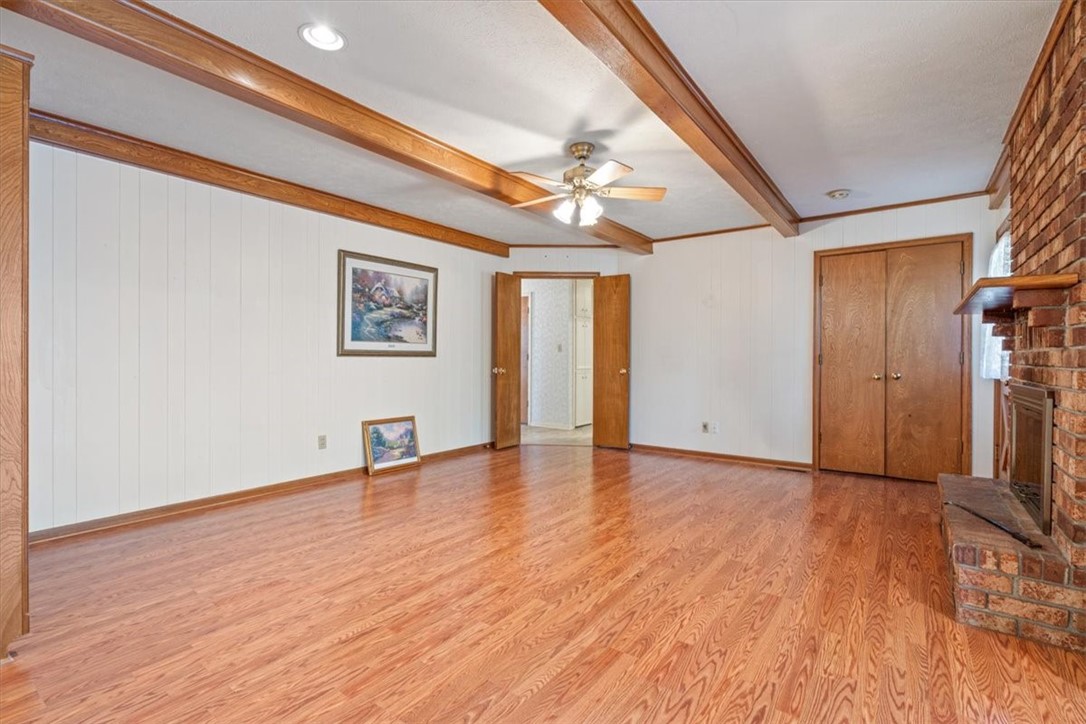 University View Sub Siloam Spgs - Residential