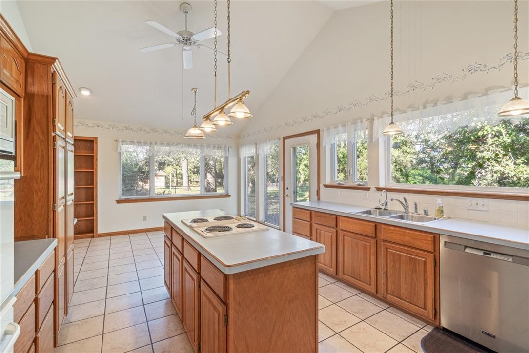 University View Sub Siloam Spgs - Residential