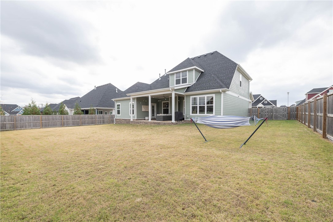 Crescent View Rogers - Residential