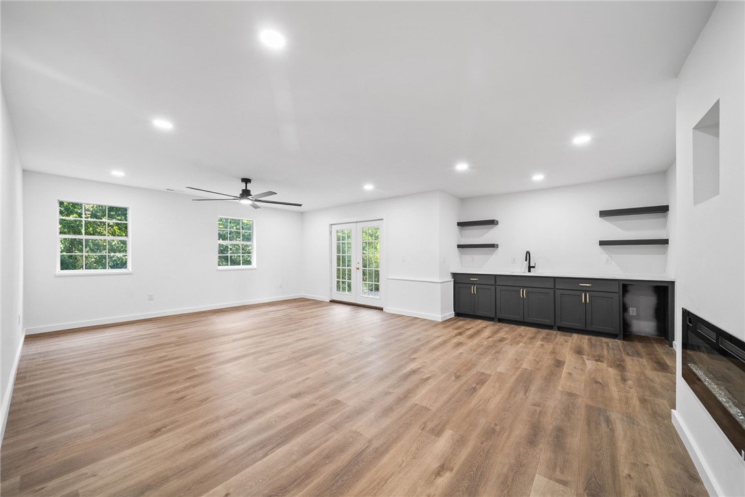 Dunvegan Sub Bvv - Residential
