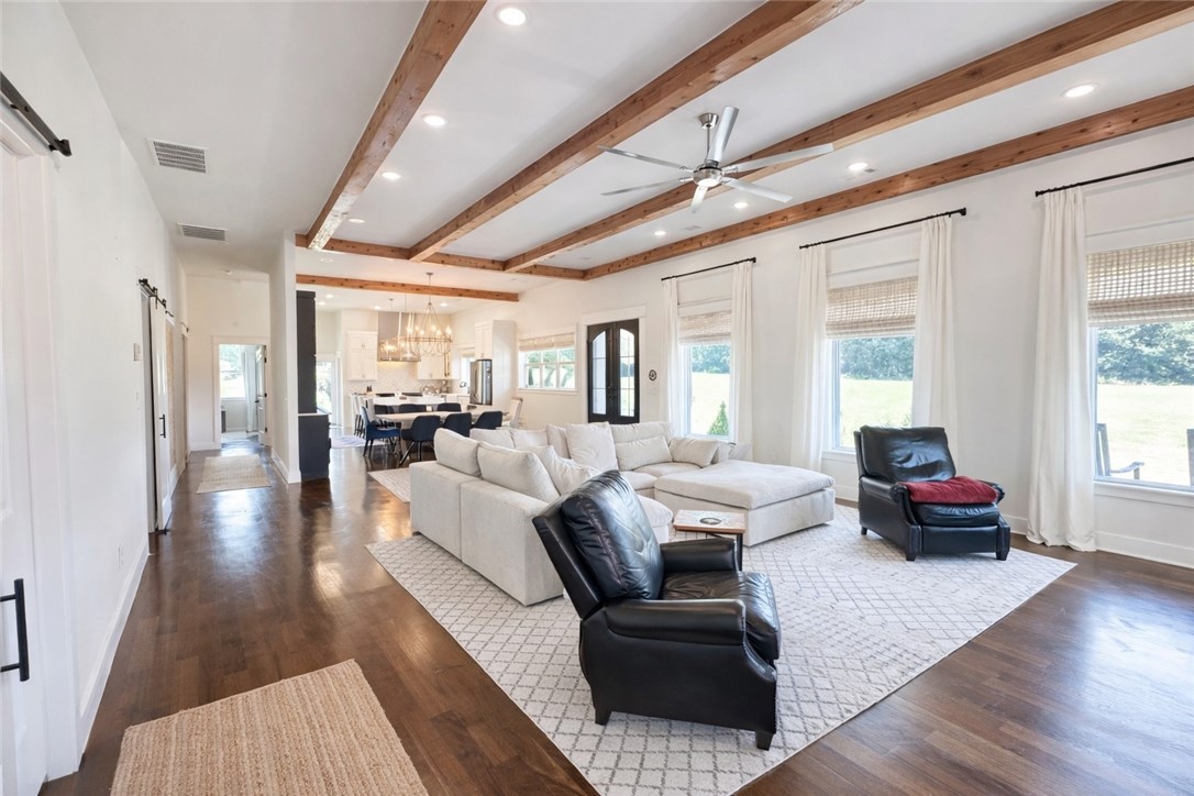 04-20-32-RURAL - Residential