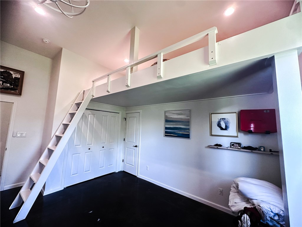 04-20-32-RURAL - Residential