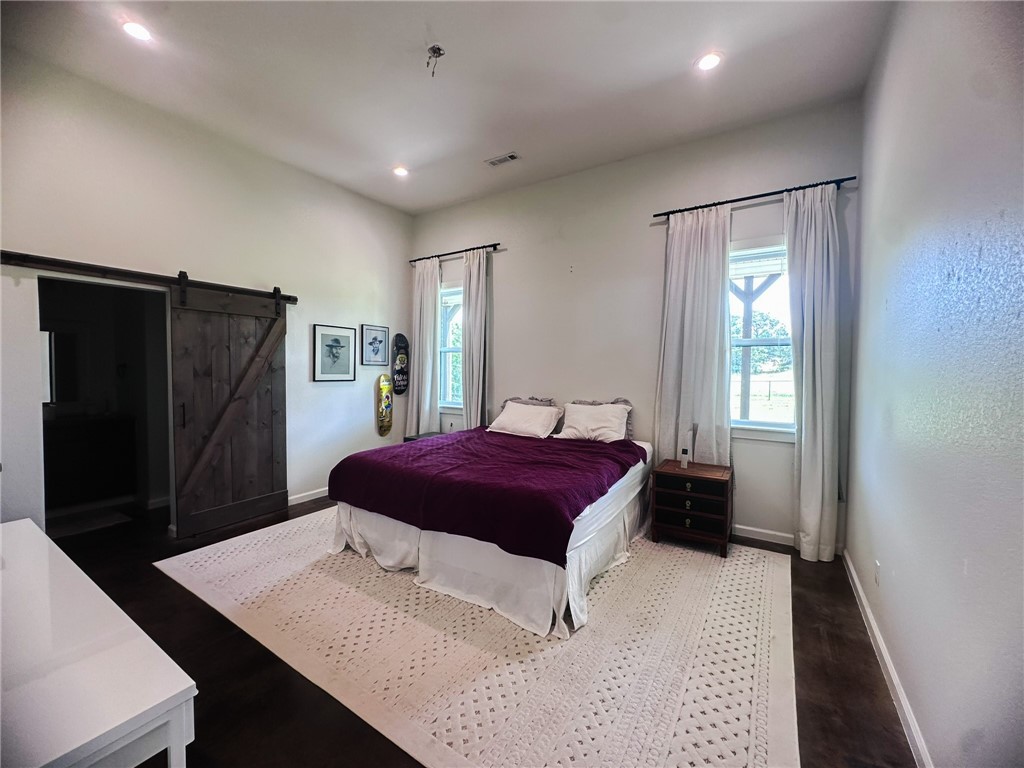 04-20-32-RURAL - Residential