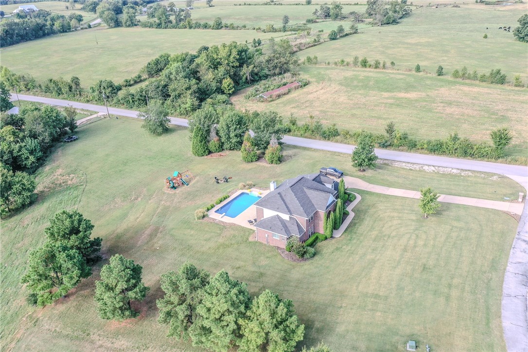 Soaring Hawk Sub Cave Spgs - Residential