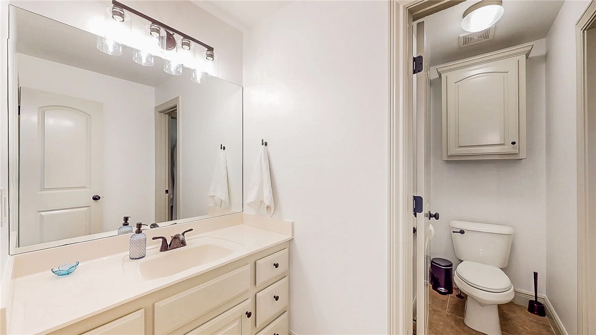 Soaring Hawk Sub Cave Spgs - Residential