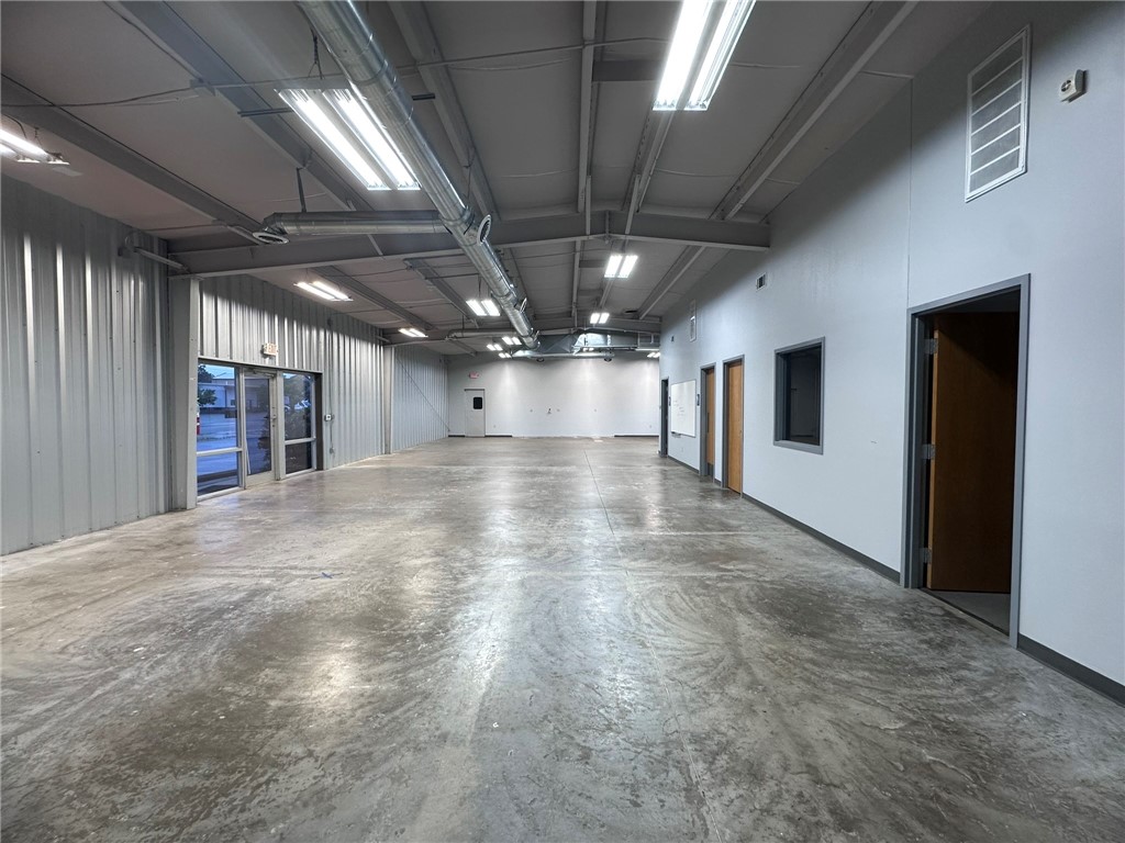 Tri City Park Ph 1 Bentonville - Commercial Lease