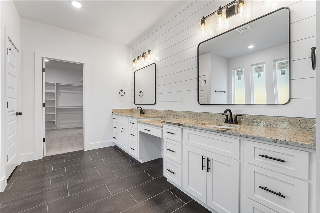 Maple Estates - Residential