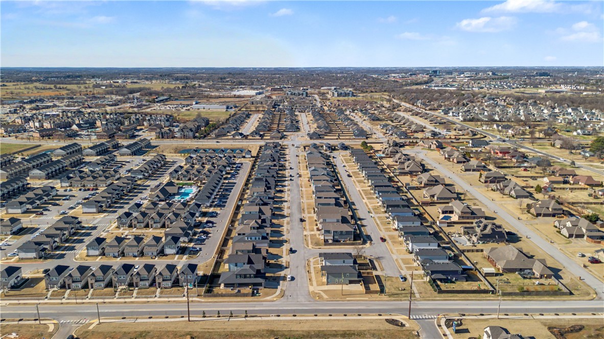 Grove Ph Ill, The Rogers - Residential